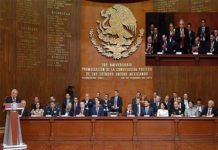 Nueva Transformación, Nueva Constitución: AMLO